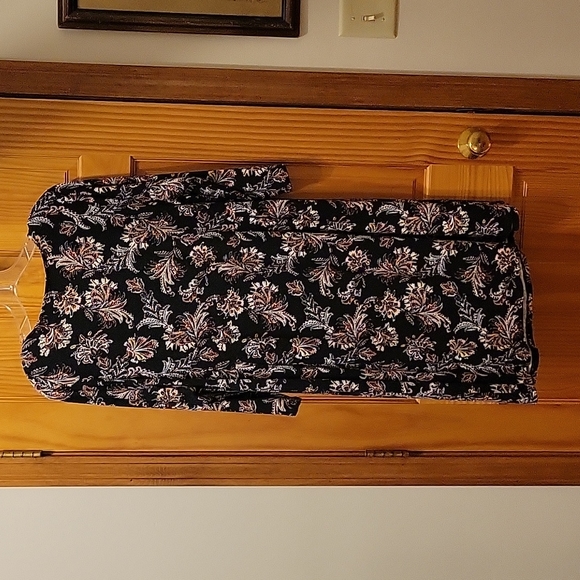 Beautiful J Jill dress - Picture 2 of 6